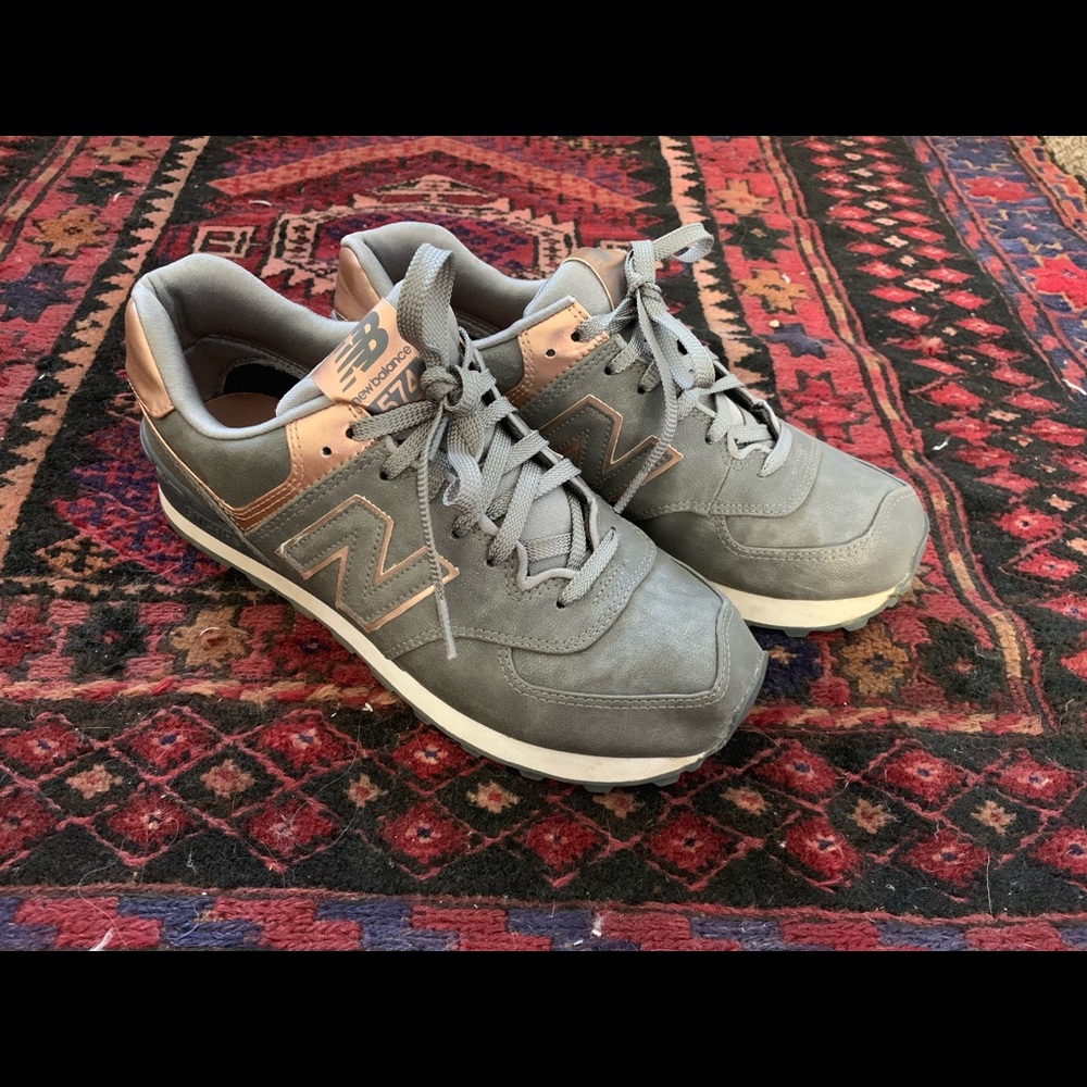 Rose Gold New Balance 574
